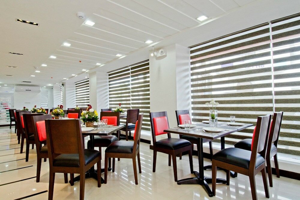 Фото Tyche Boutique Hotel