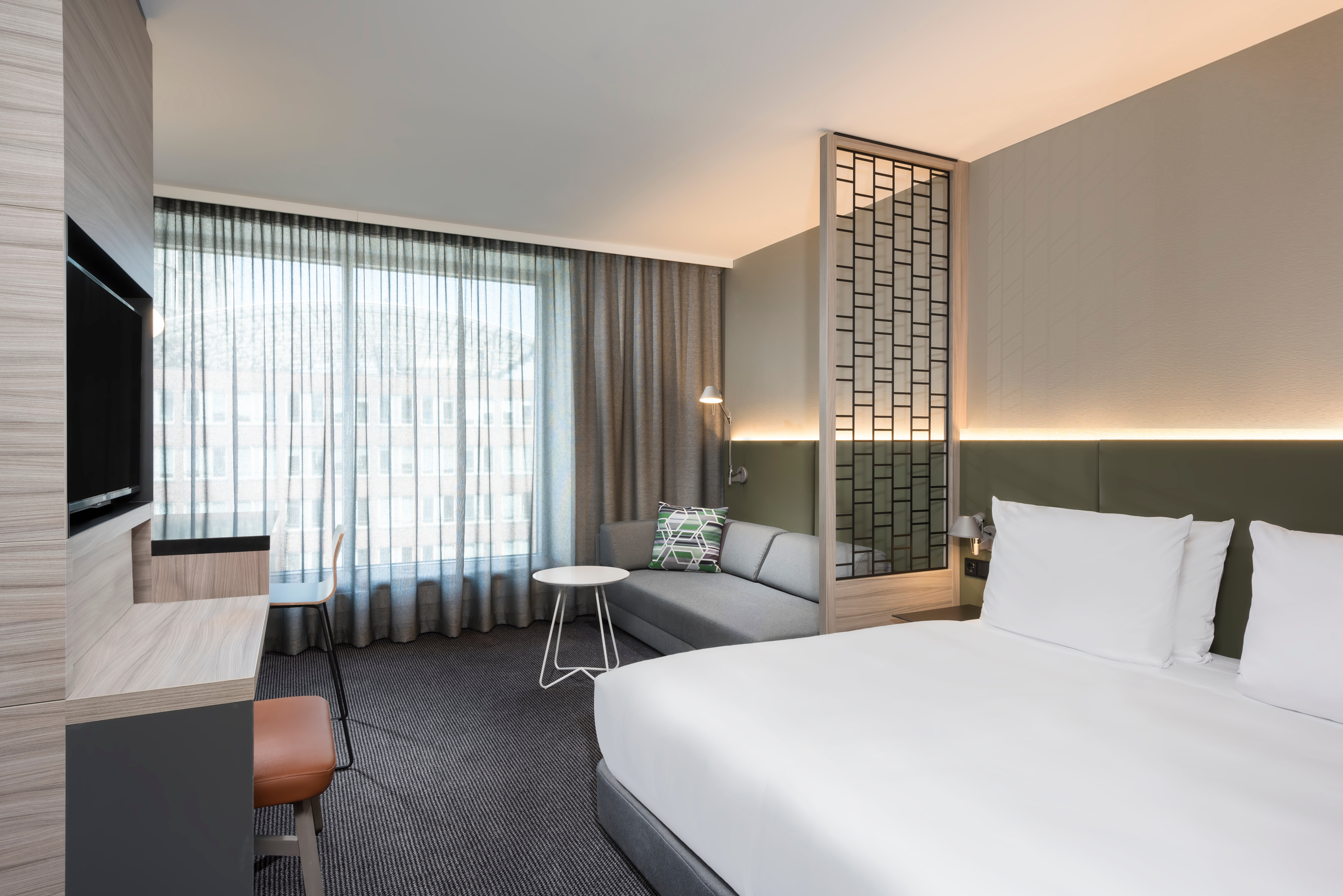 Фото Adina Apartment Hotel Hamburg Speicherstadt