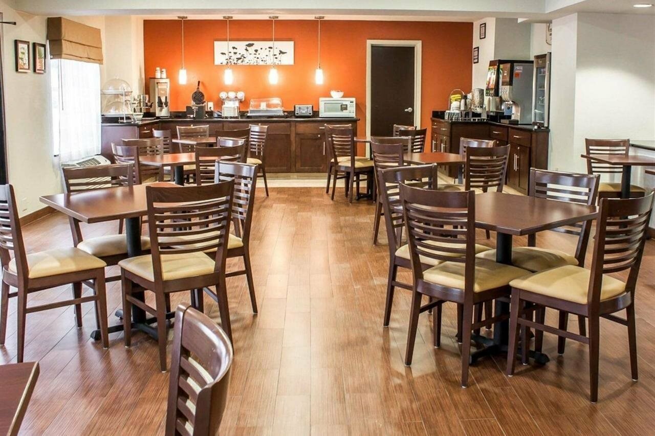 Фото Sleep Inn Arlington Near Six Flags