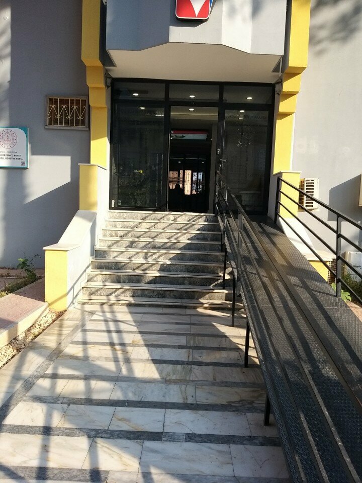 Educational center Fourth Dimension University Preparation Course, Adana, photo