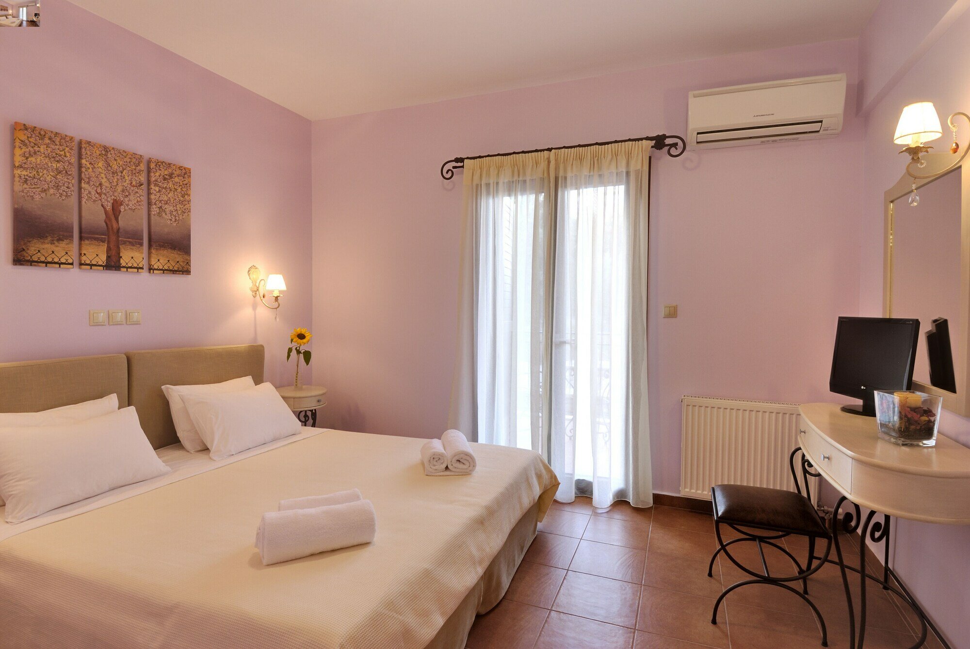 Фото Byzantinon Hotel