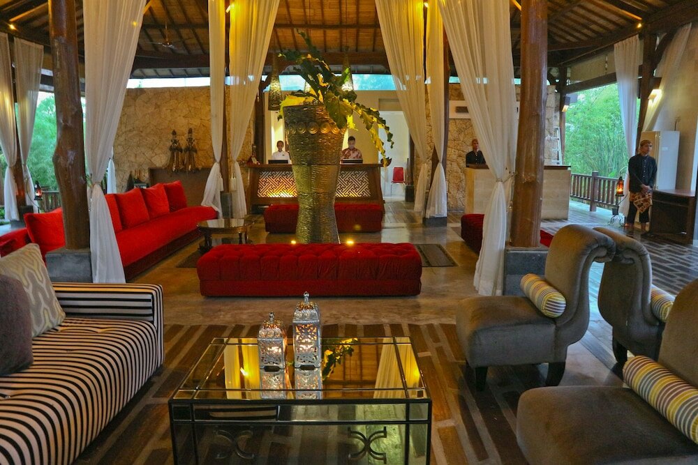 Фото Grand Mega Resort and SPA Cepu