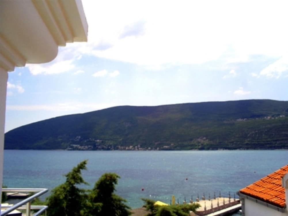 Фото Apart Hotel Villa Kukoljac