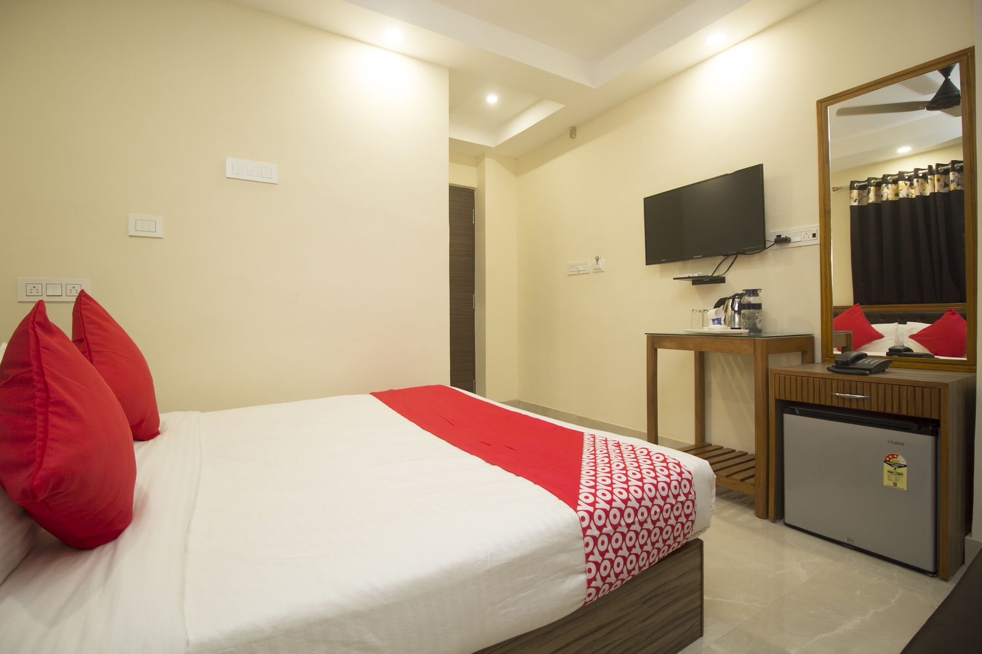 Фото Oyo 24810 Silver Crescent