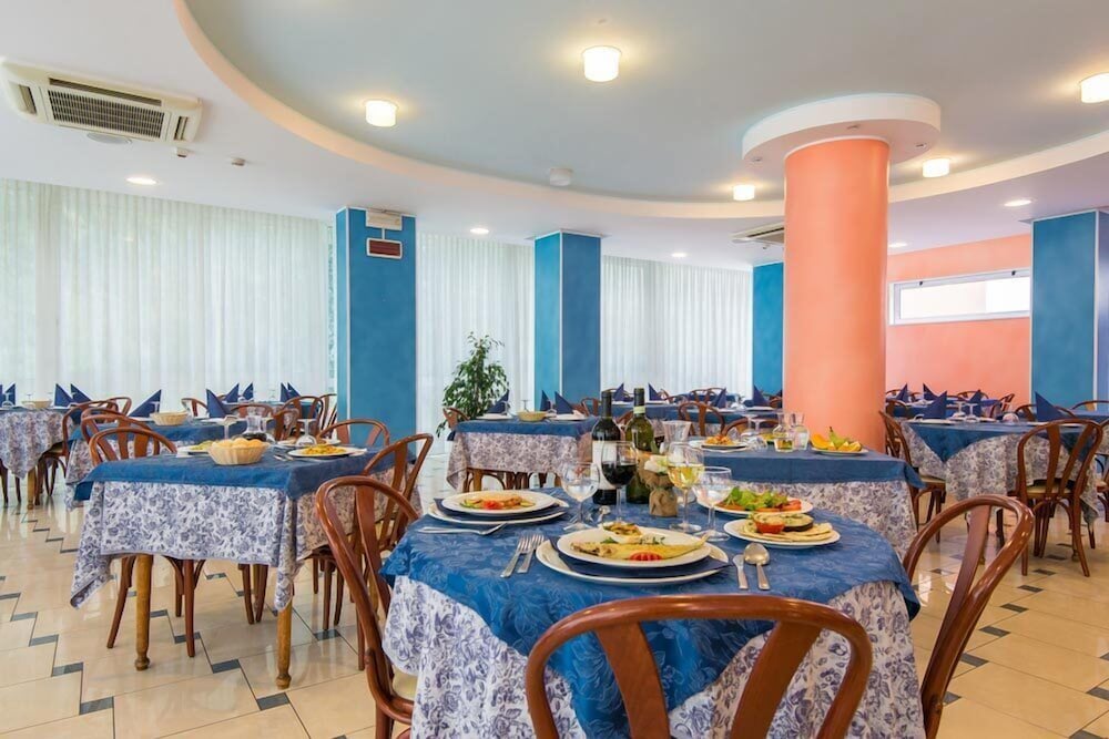 Фото Hotel Ervill