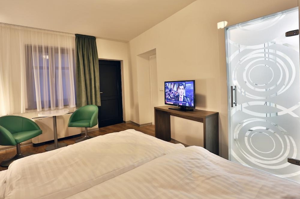 Фото VIP Apartments