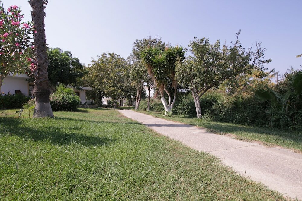 Фото Ampavris Family Apartments