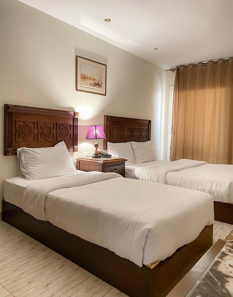 Фото Sphinx Golden Gate Inn