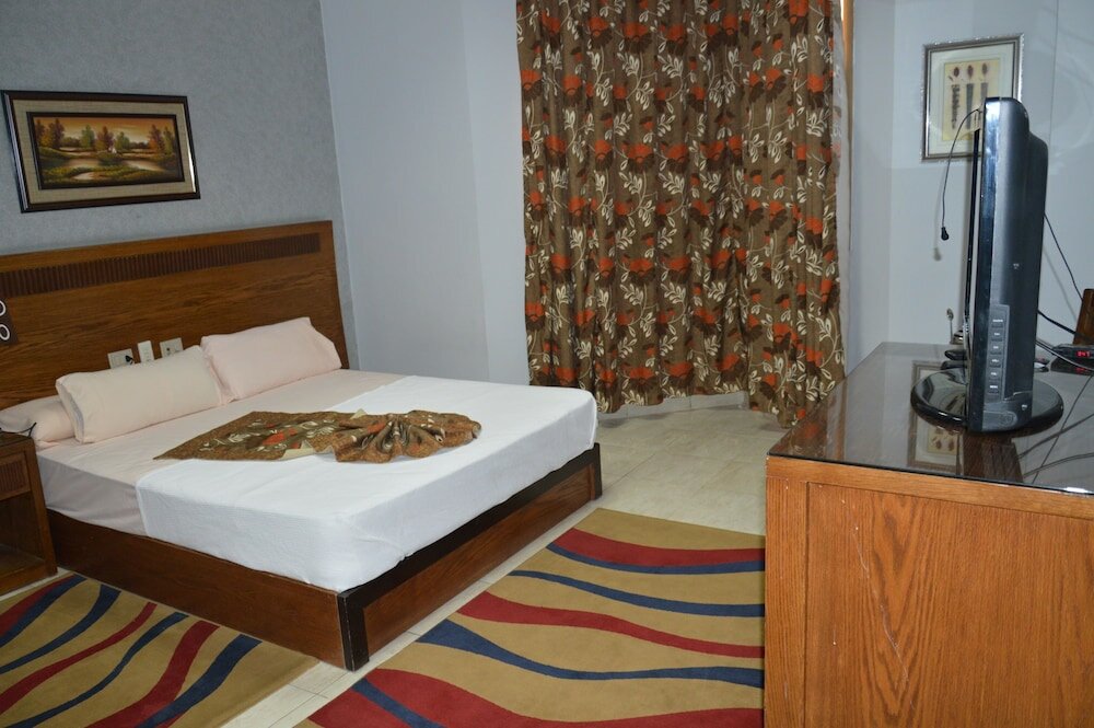 Фото Glorious Hotel