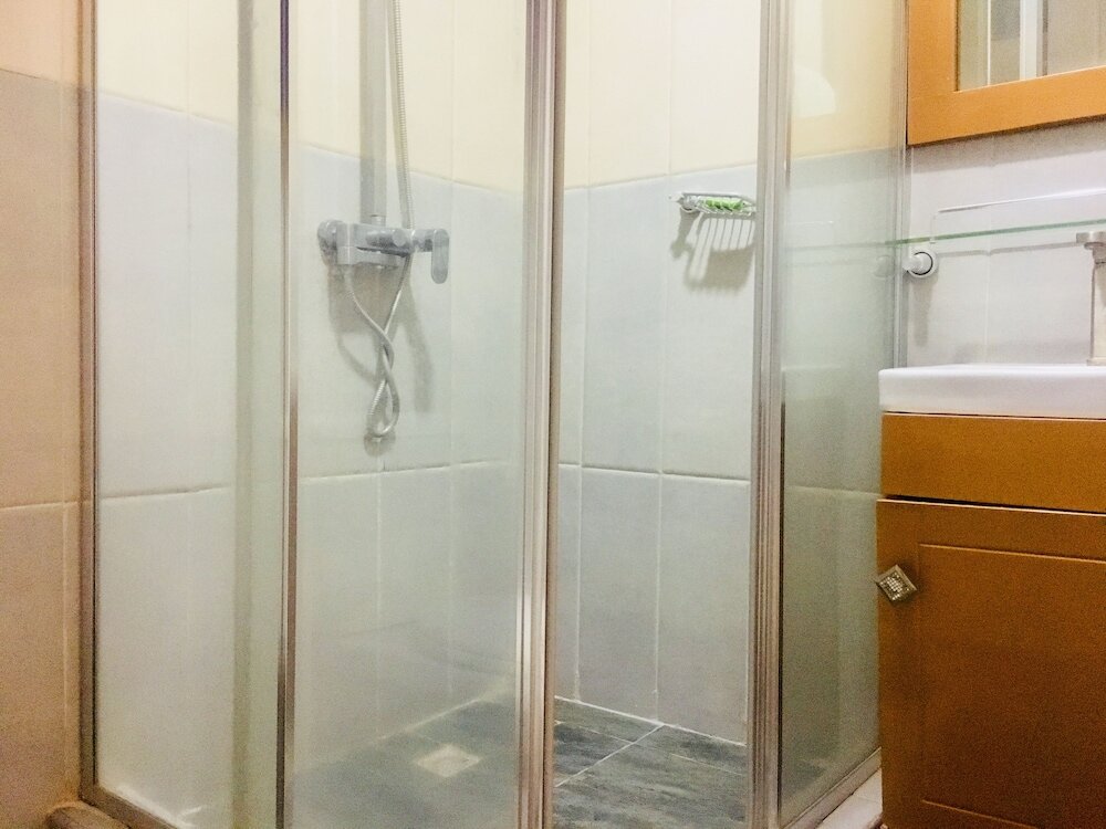 Фото Hillside Gardens