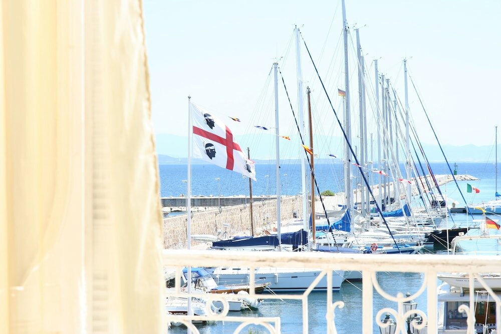 Фото Отель Hieracon