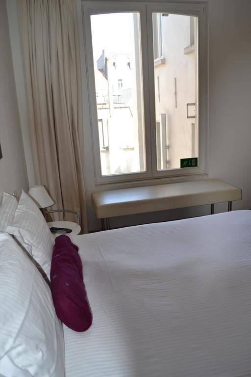 Фото Pacific Café Hotel