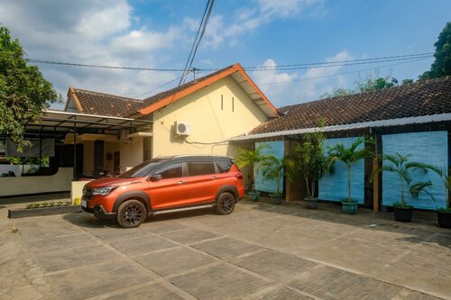 Гостиница Oyo 1226 Al Abror Homestay в Джокьякарте