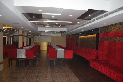 Фото Hotel Golden Sky