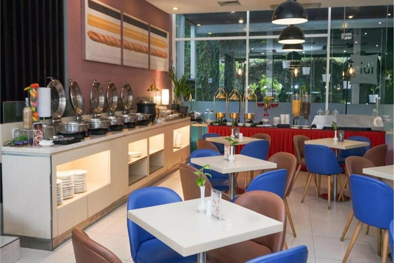 Фото Ibis Jakarta Senen