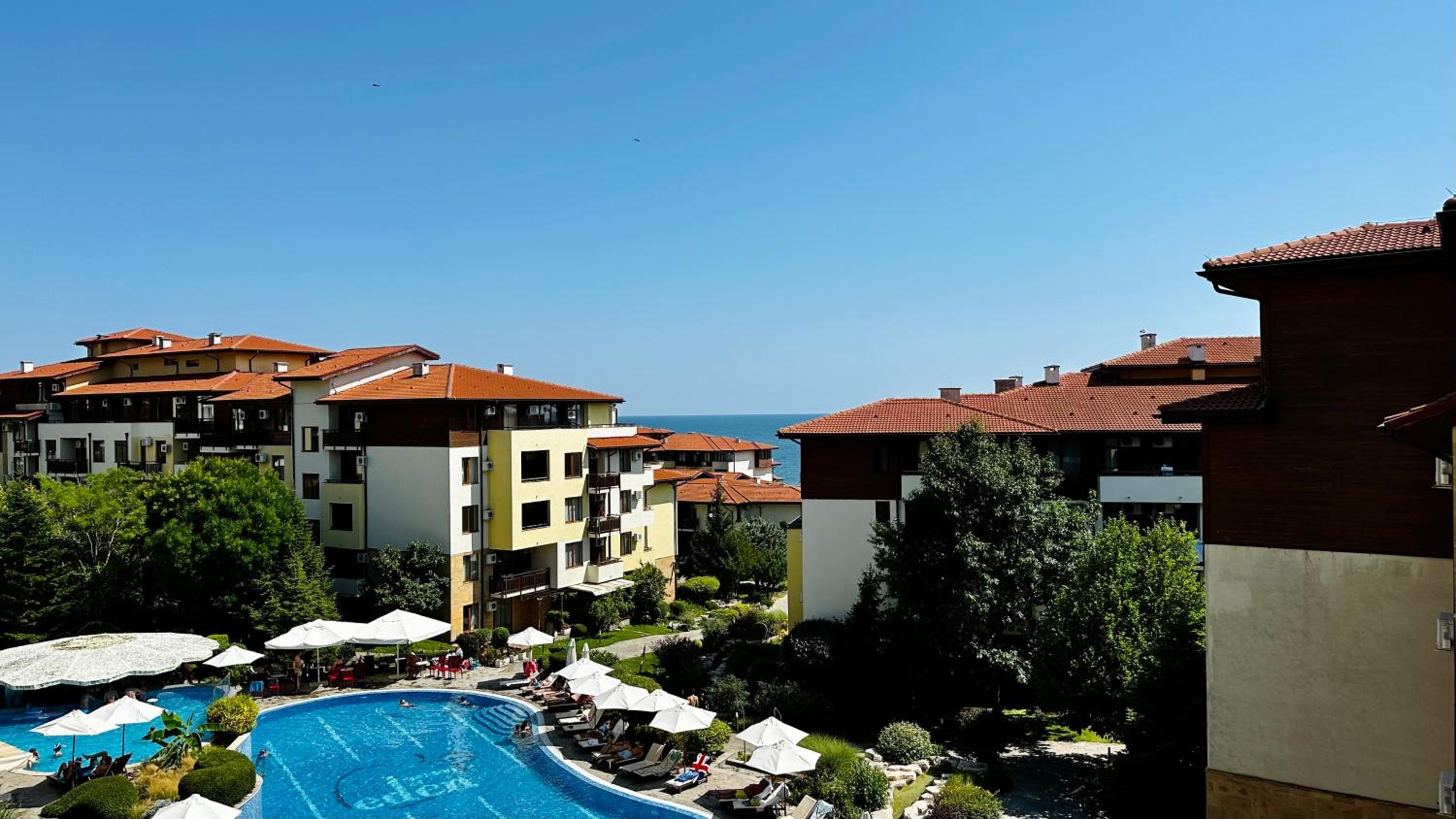 Фото Garden of Eden Complex