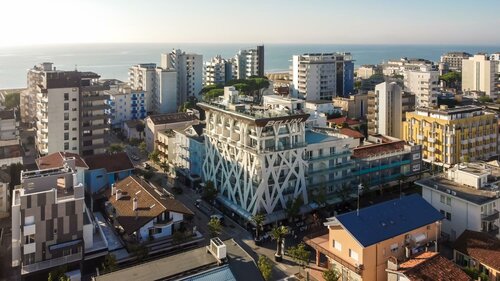 Гостиница Hotel Bellini в Линьяно-Саббьядоро