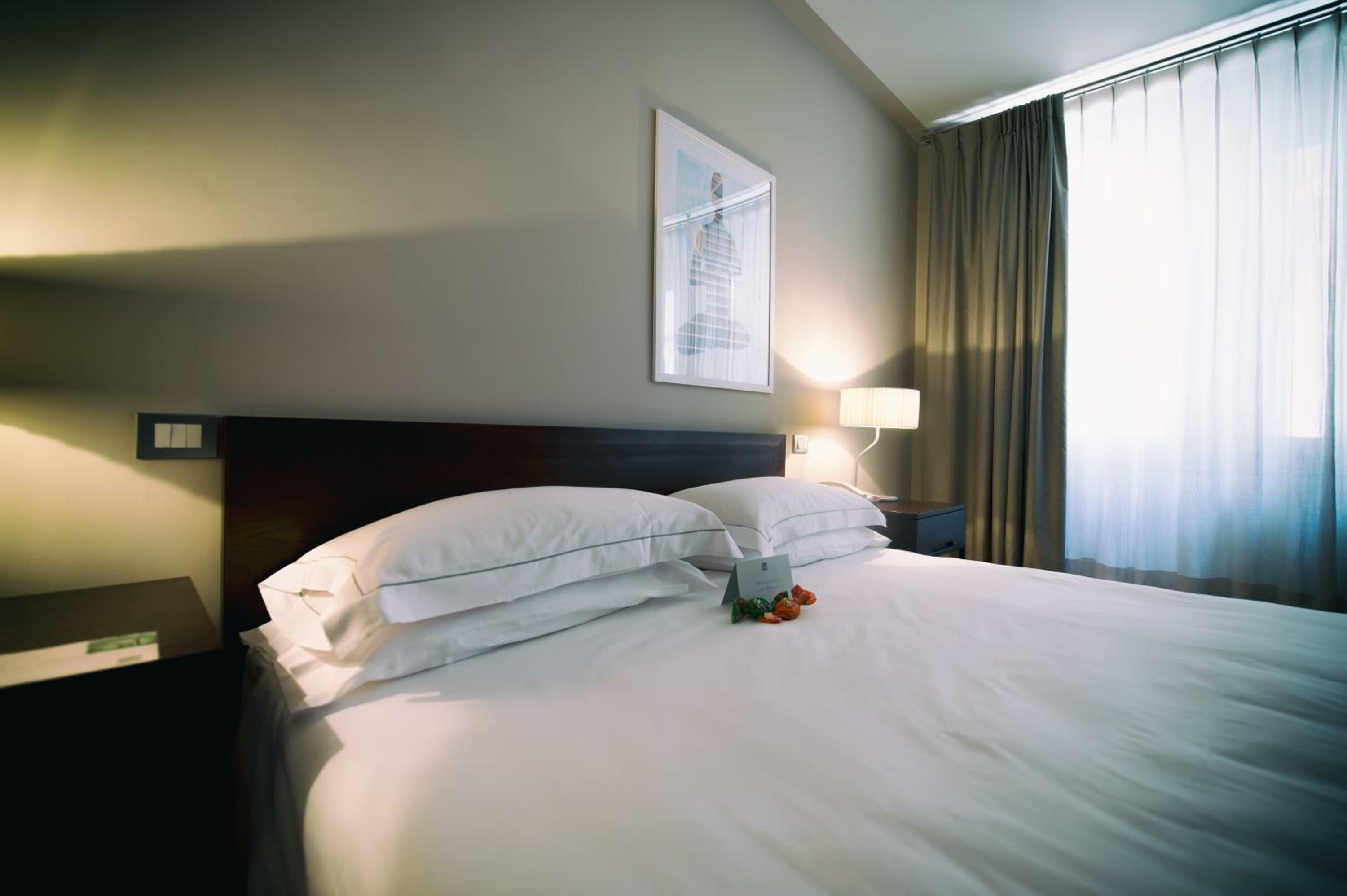 Фото Escalus Luxury Suites Verona