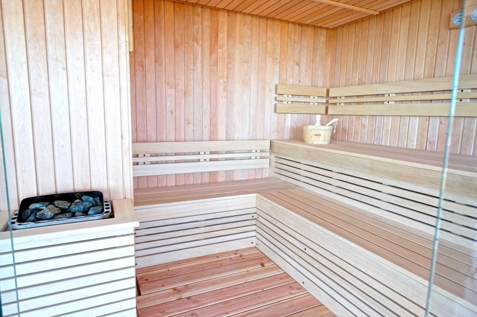 Фото Hotel Paradise Pomorie