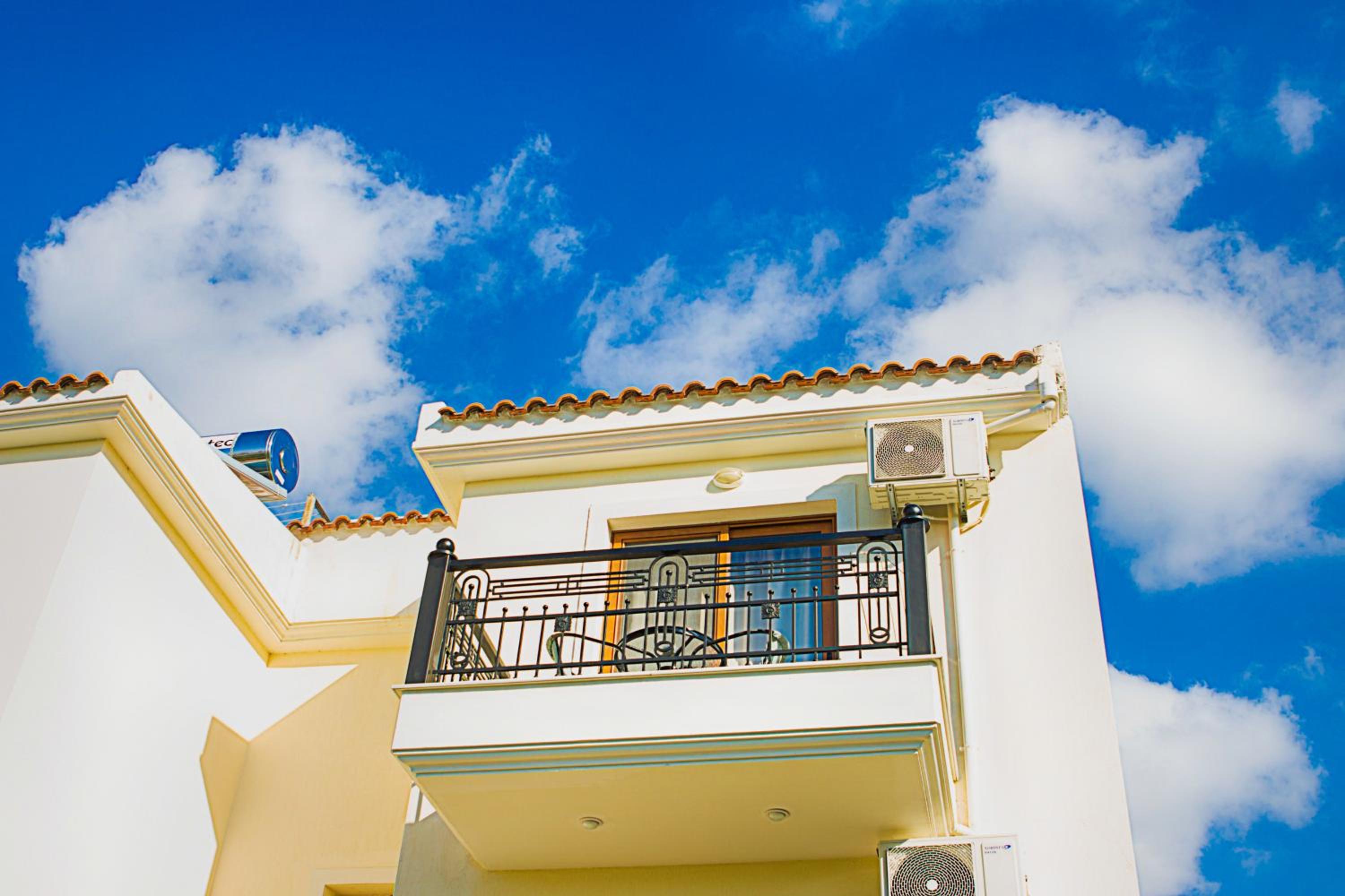 Фото Anthena Studios