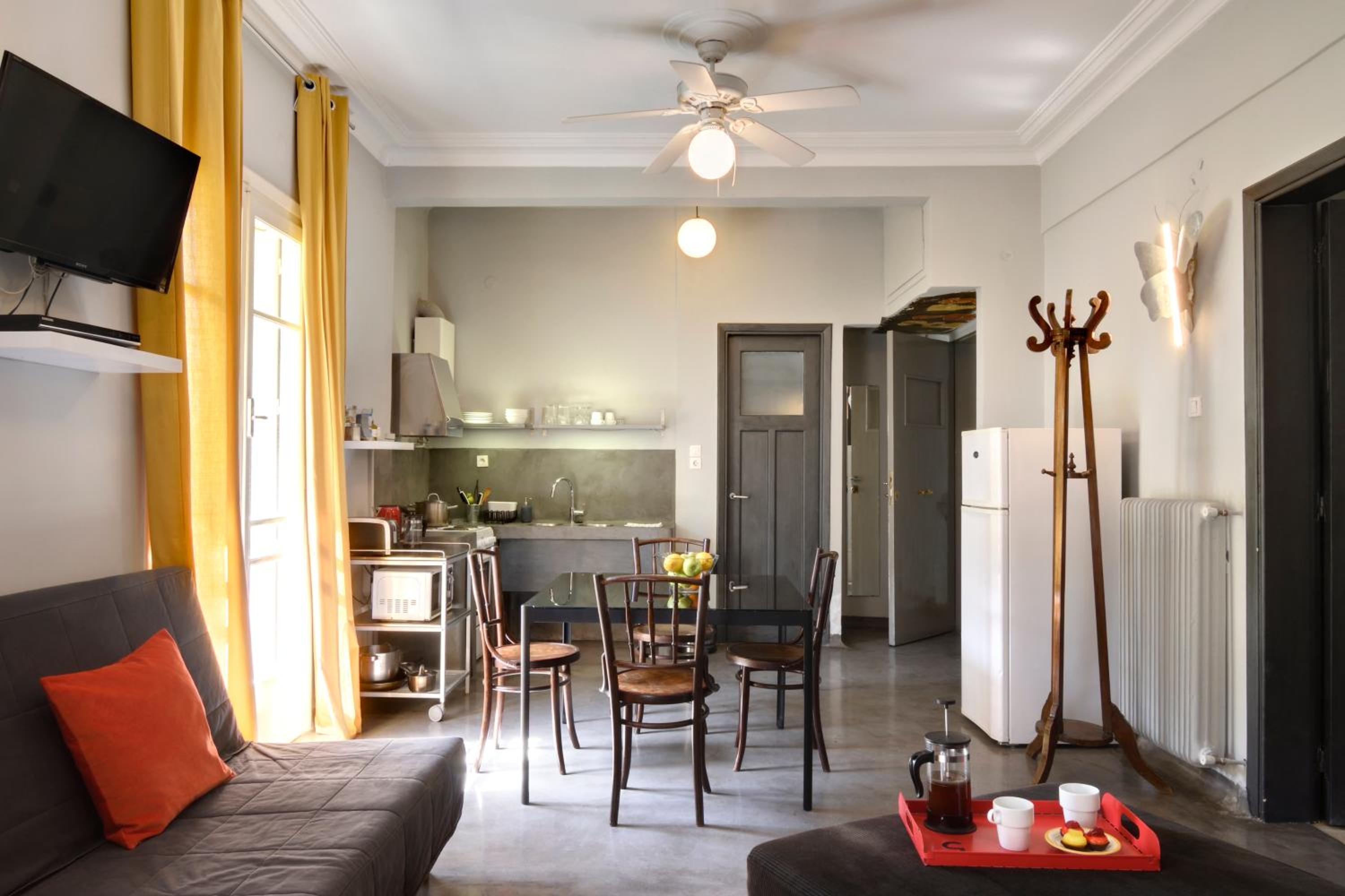 Фото Апарт-отель Athens Green