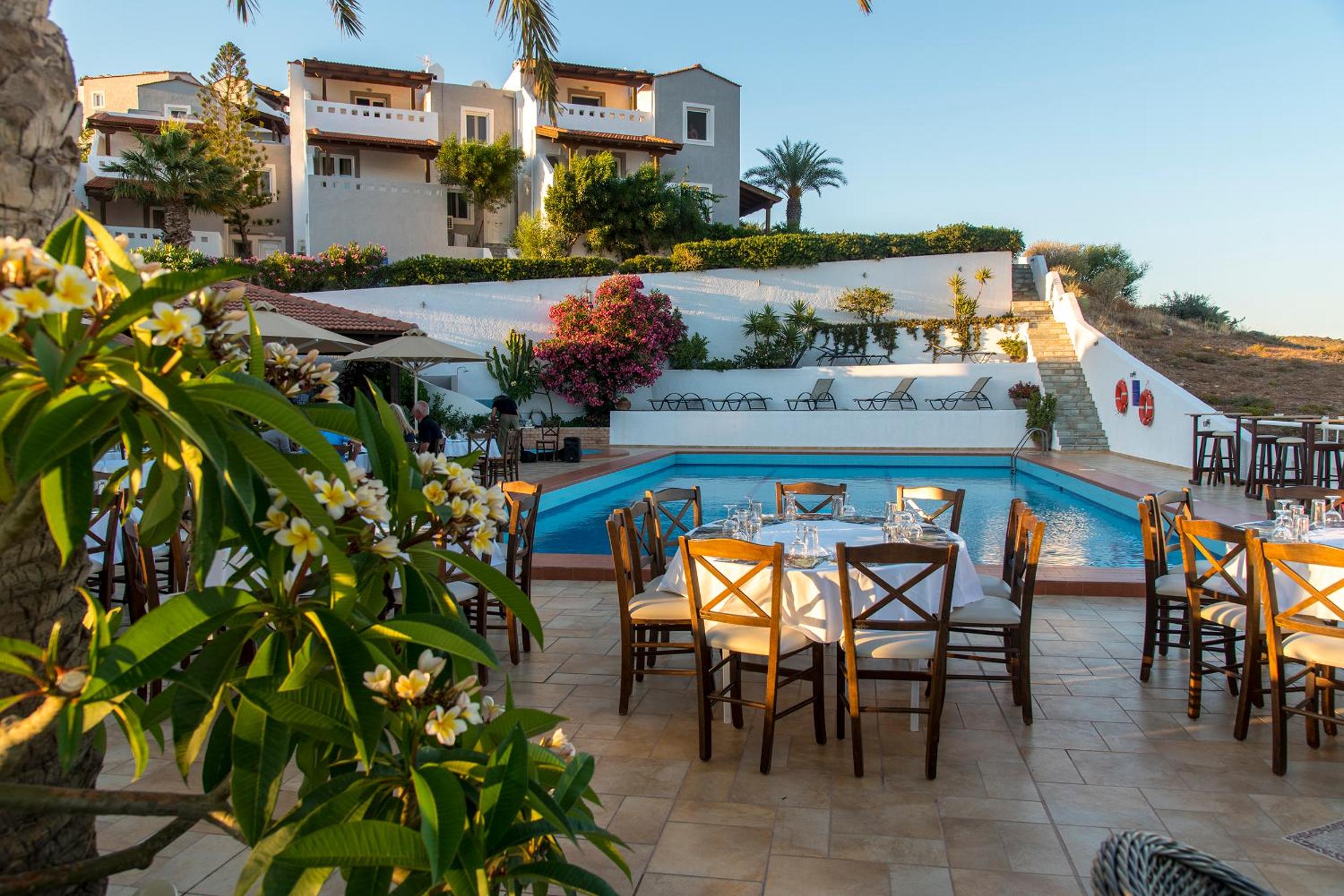 Фото Castri Village Hotel
