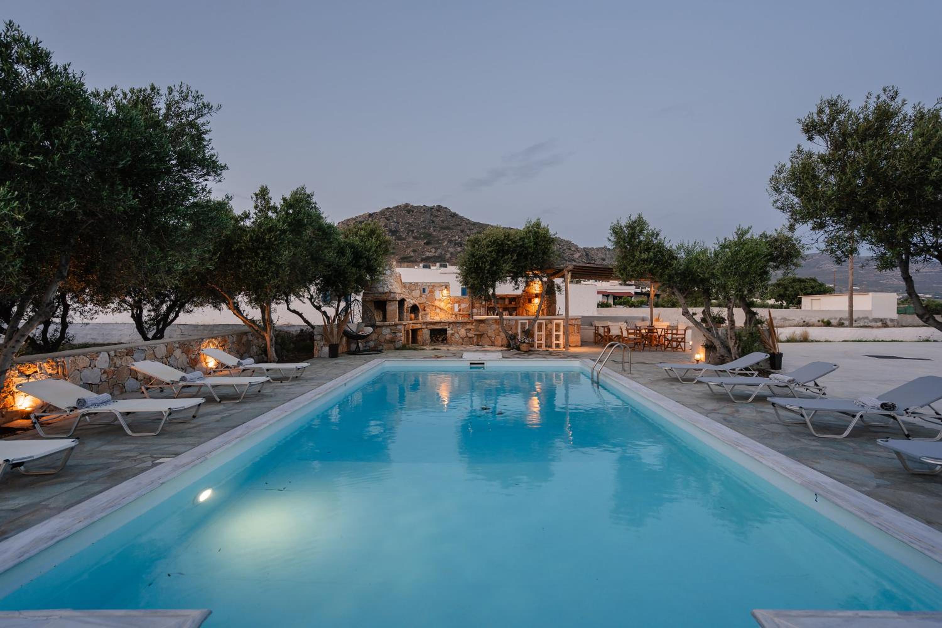 Фото Diamantis Studios