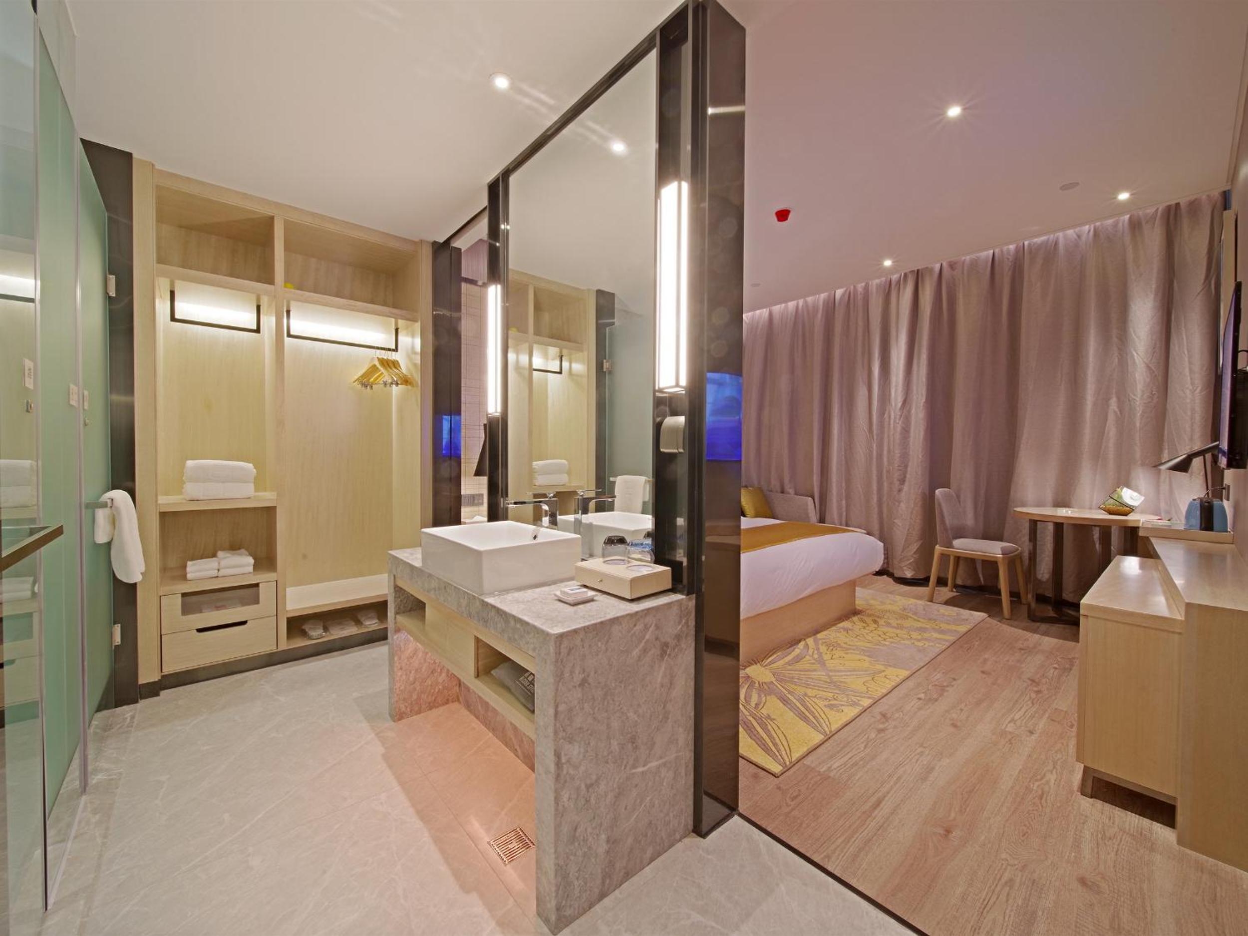 Фото Echarm Hotel Chimelong Station