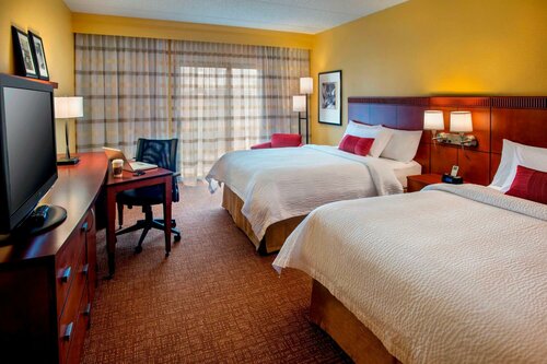 Гостиница Courtyard by Marriott Norwalk