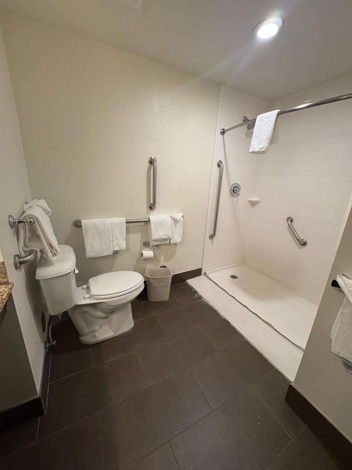 Фото MainStay Suites Near Denver Downtown