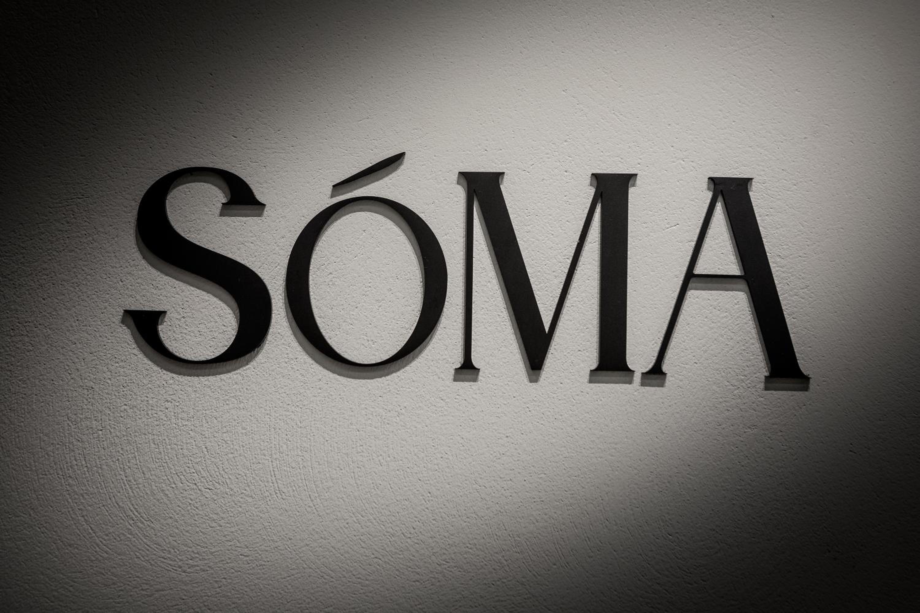 Фото Anemi Hotel & Suites