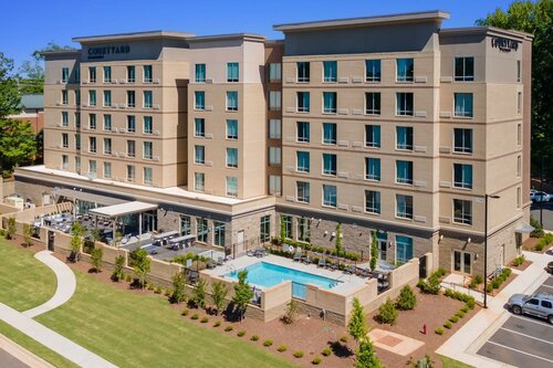Гостиница Courtyard by Marriott Raleigh Cary Crossroads в Роли