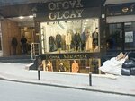 Donna Miranda (Istanbul, Sisli, Mesrutiyet Neighborhood, Kodaman Street, 105) ، بيع الملابس بالجملة
