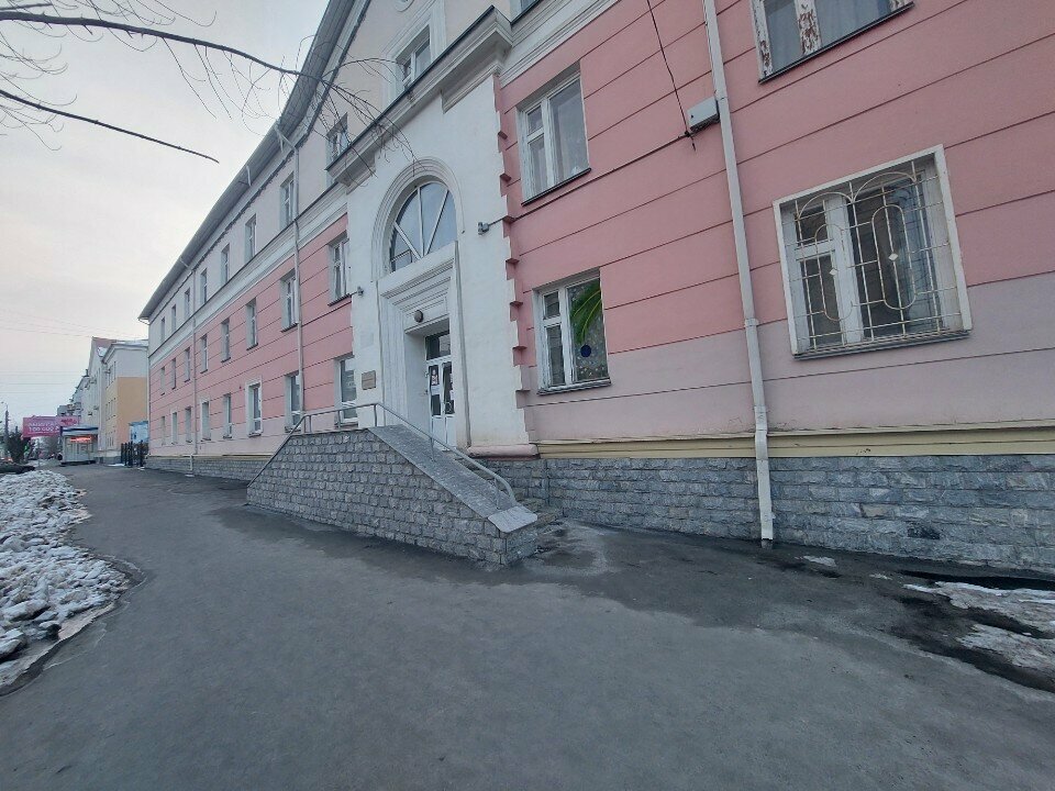 Dormitory Общежитие института железнодорожного транспорта, Kurgan, photo