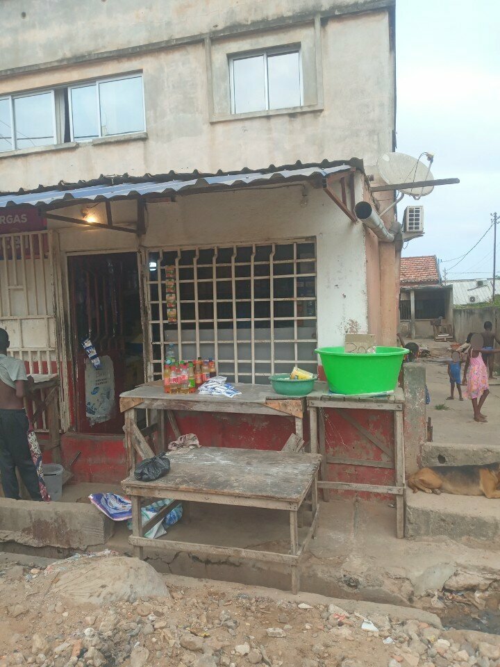 Grocery Cantina, Loanda, photo