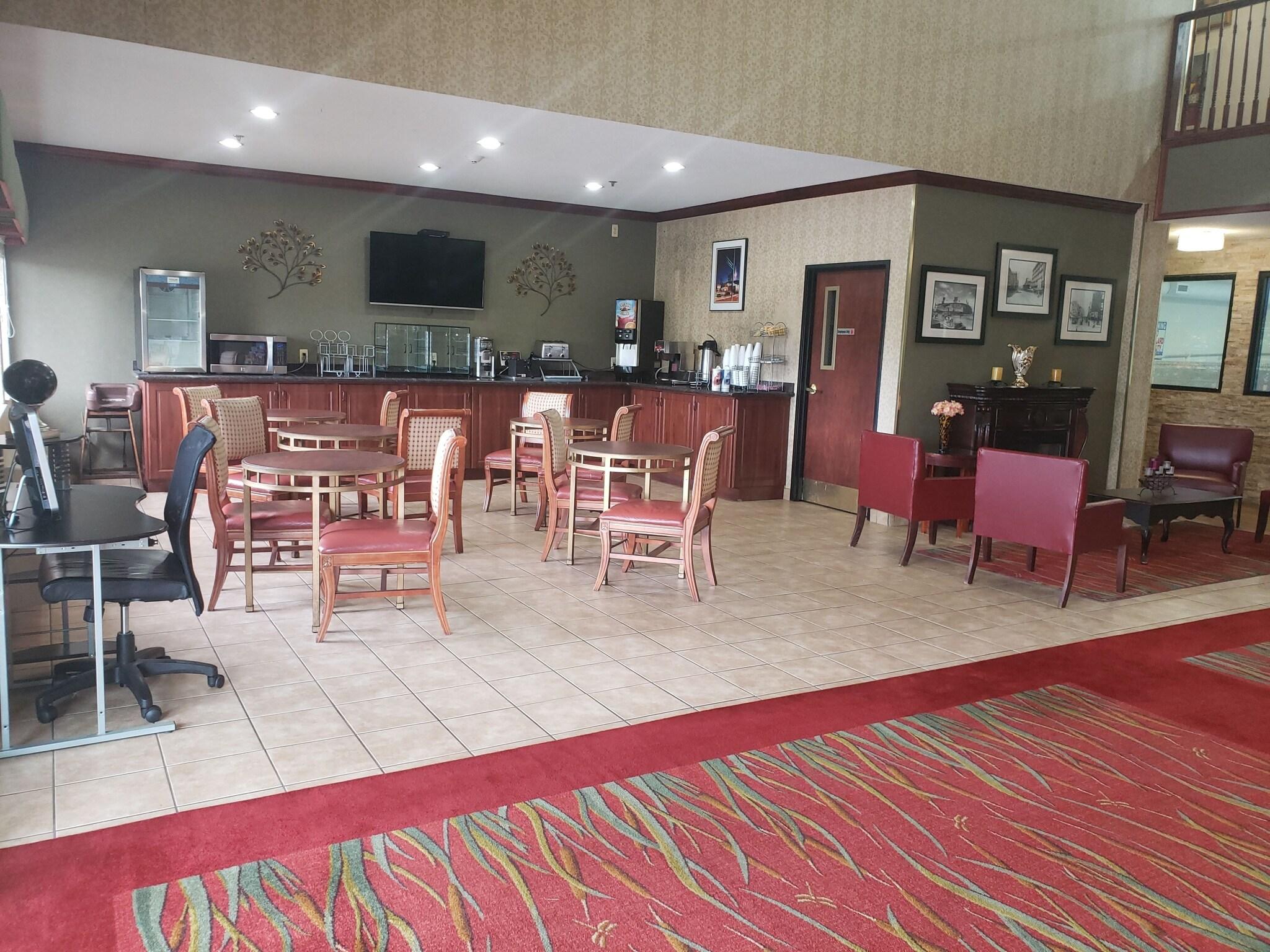 Фото A Victory Suites Warren