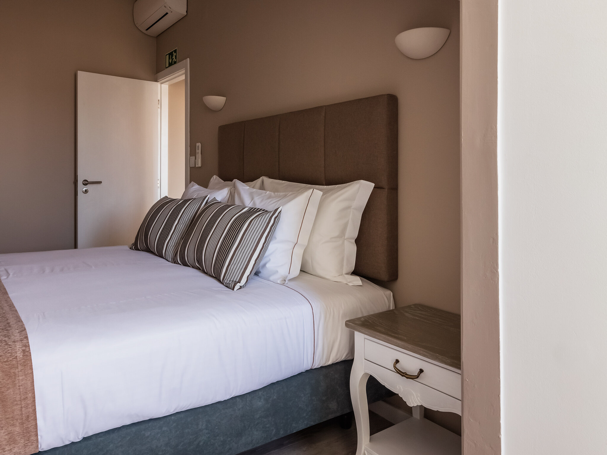 Фото Vila Garden Guesthouse