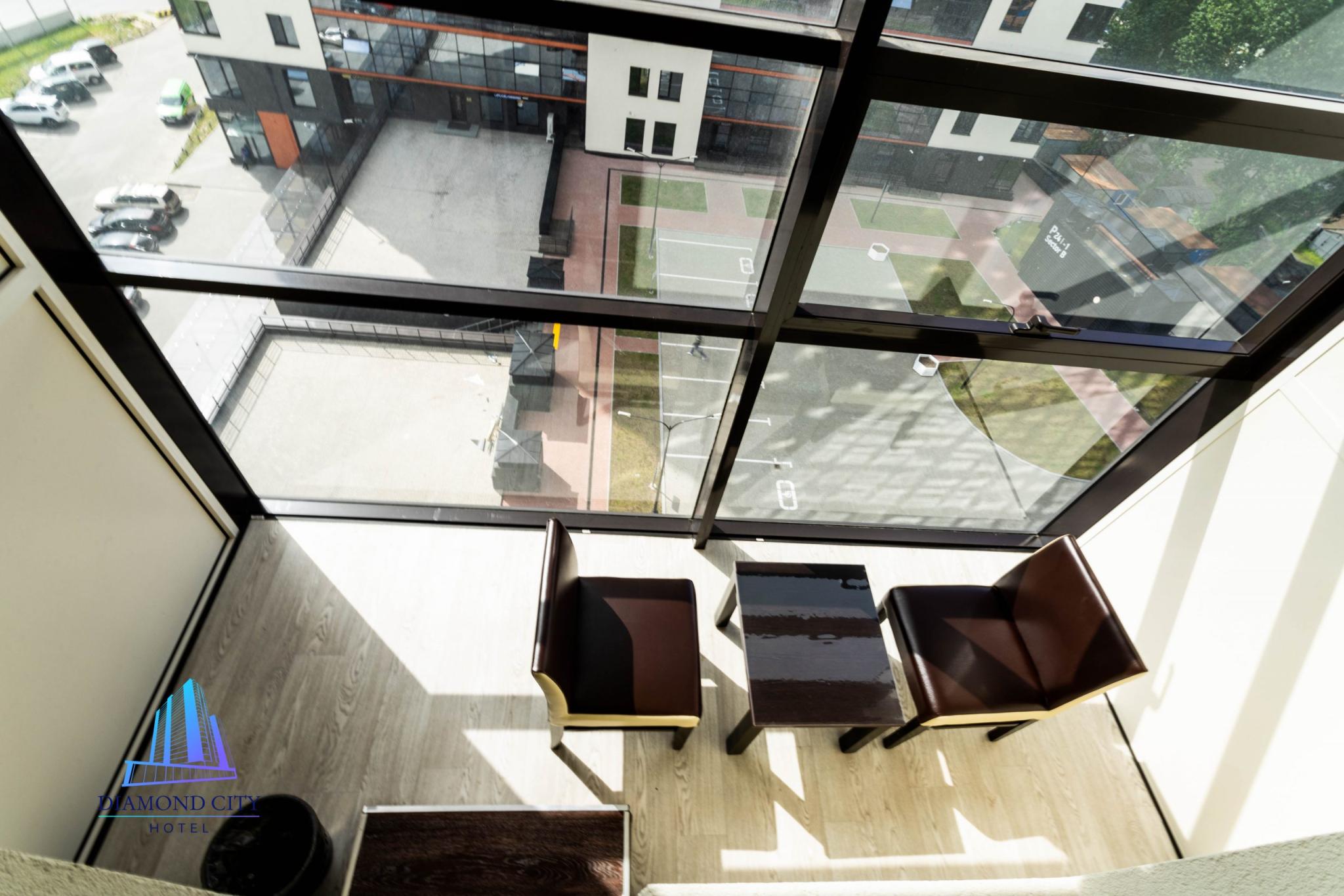 Фото Diamond City