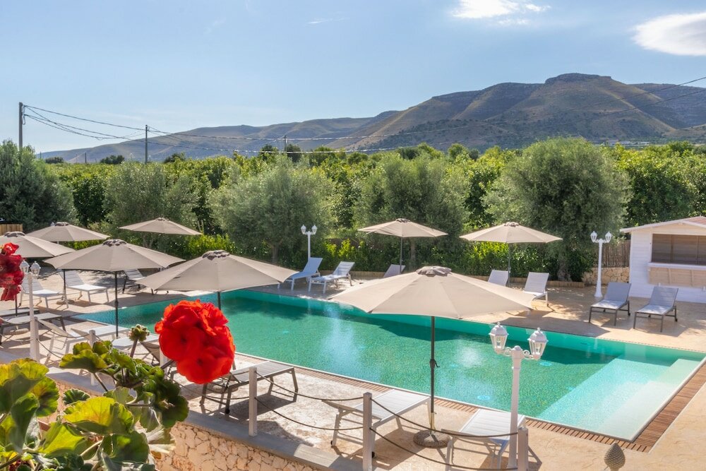 Фото Tramonto Ibleo Resort