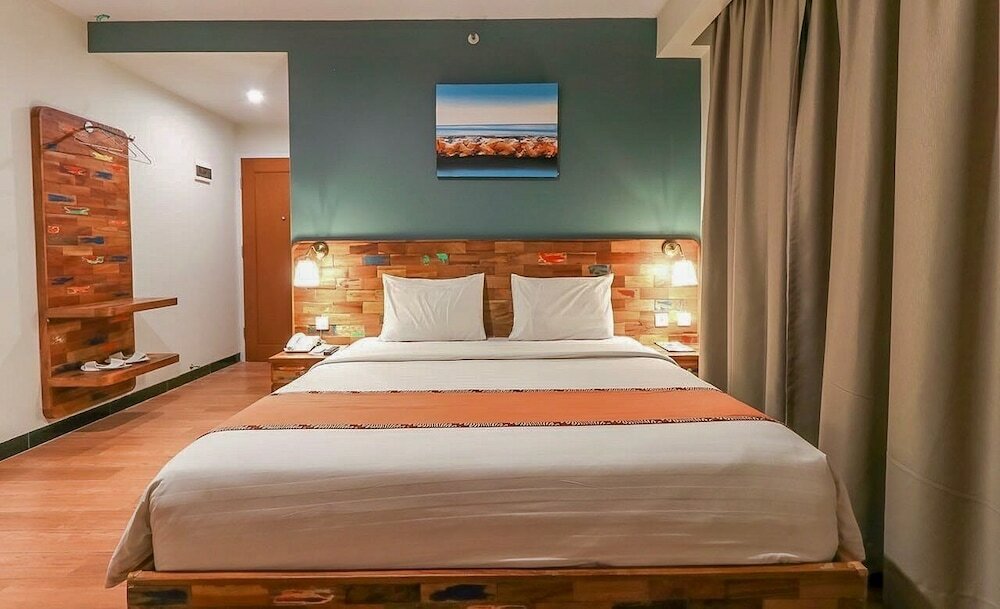 Фото отеля 2