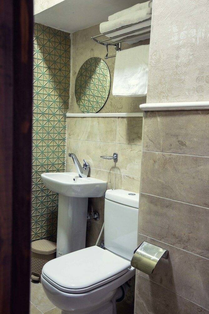 Фото Tahrir Plaza Suites