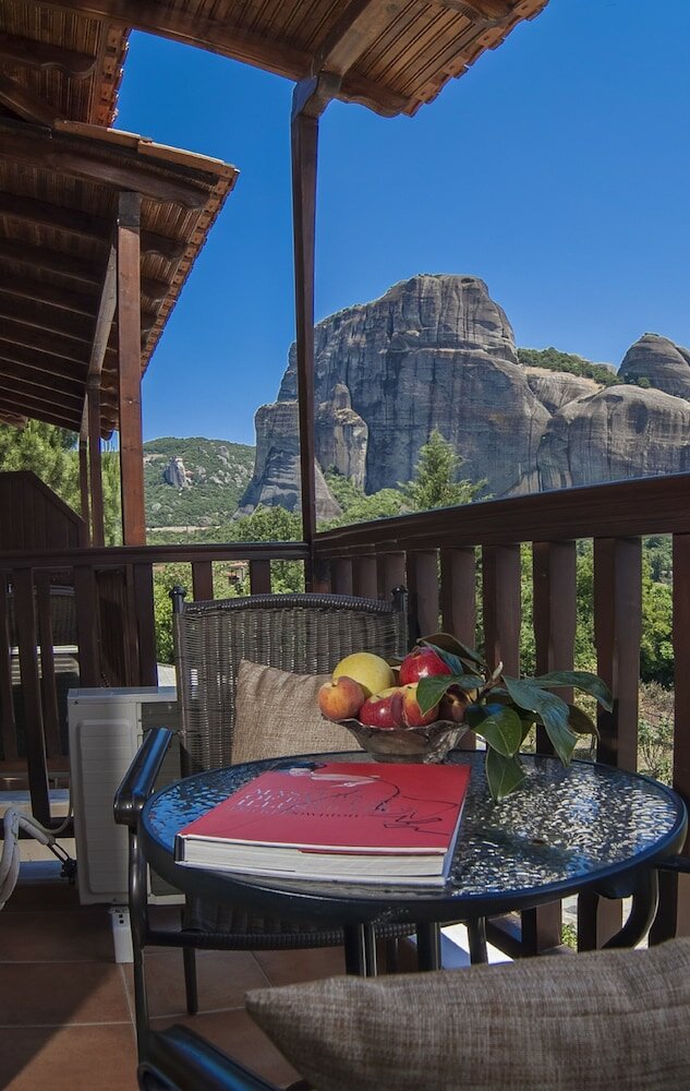 Фото Doupiani House Hotel