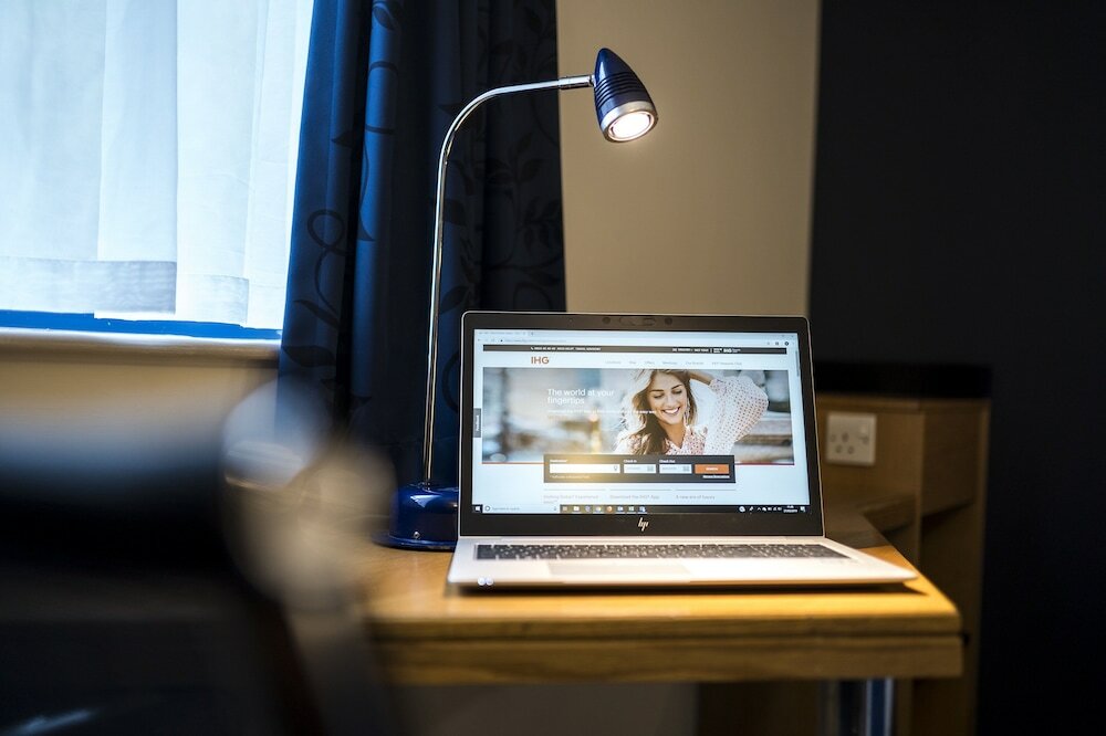 Фото Holiday Inn Express Bristol - Filton, an Ihg Hotel