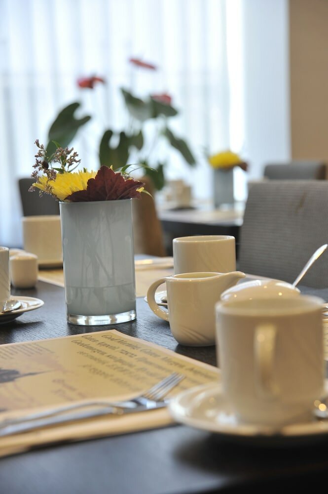 Фото Golden Tulip Kassel Hotel Reiss