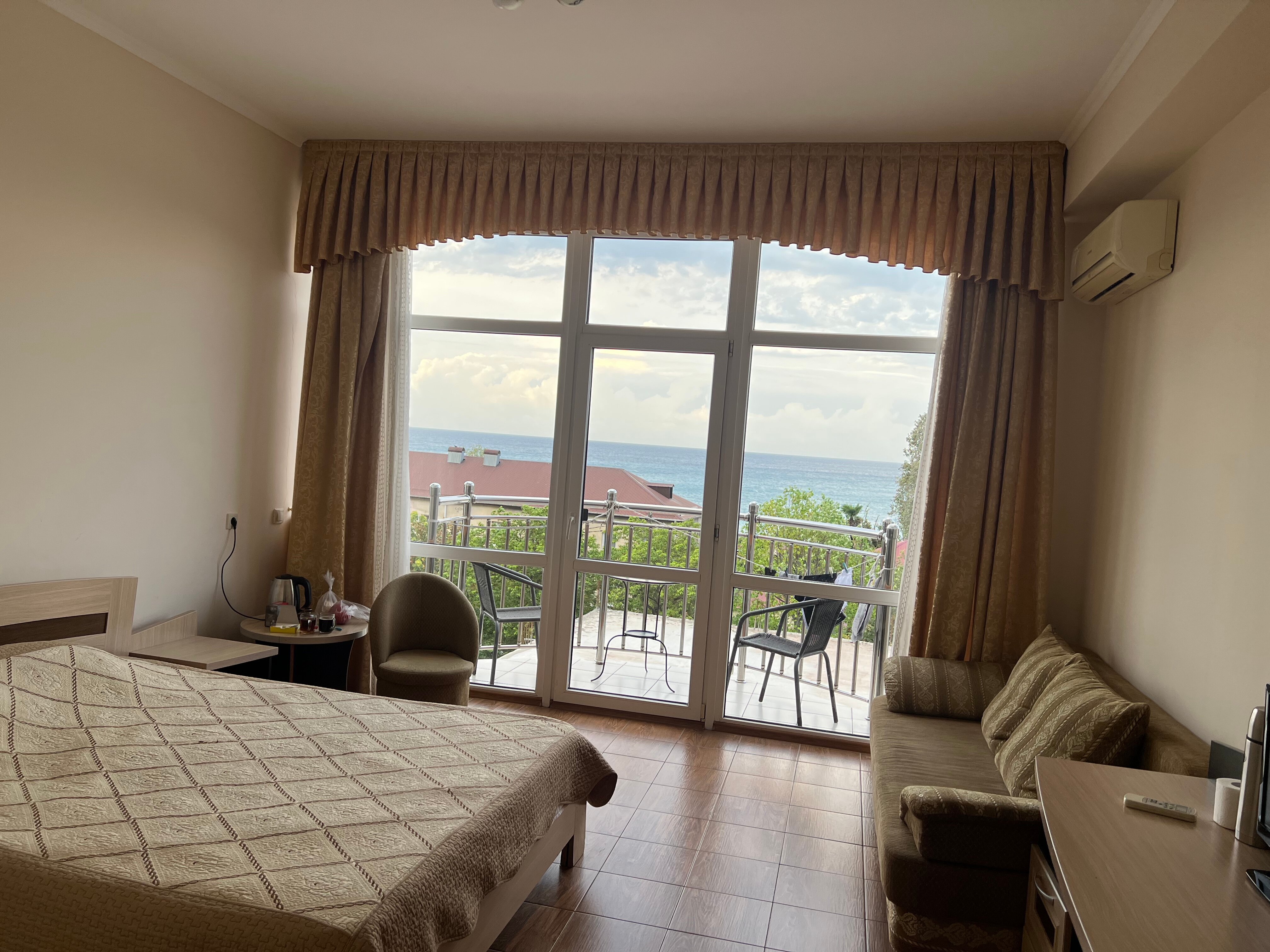 Фото Арстаа