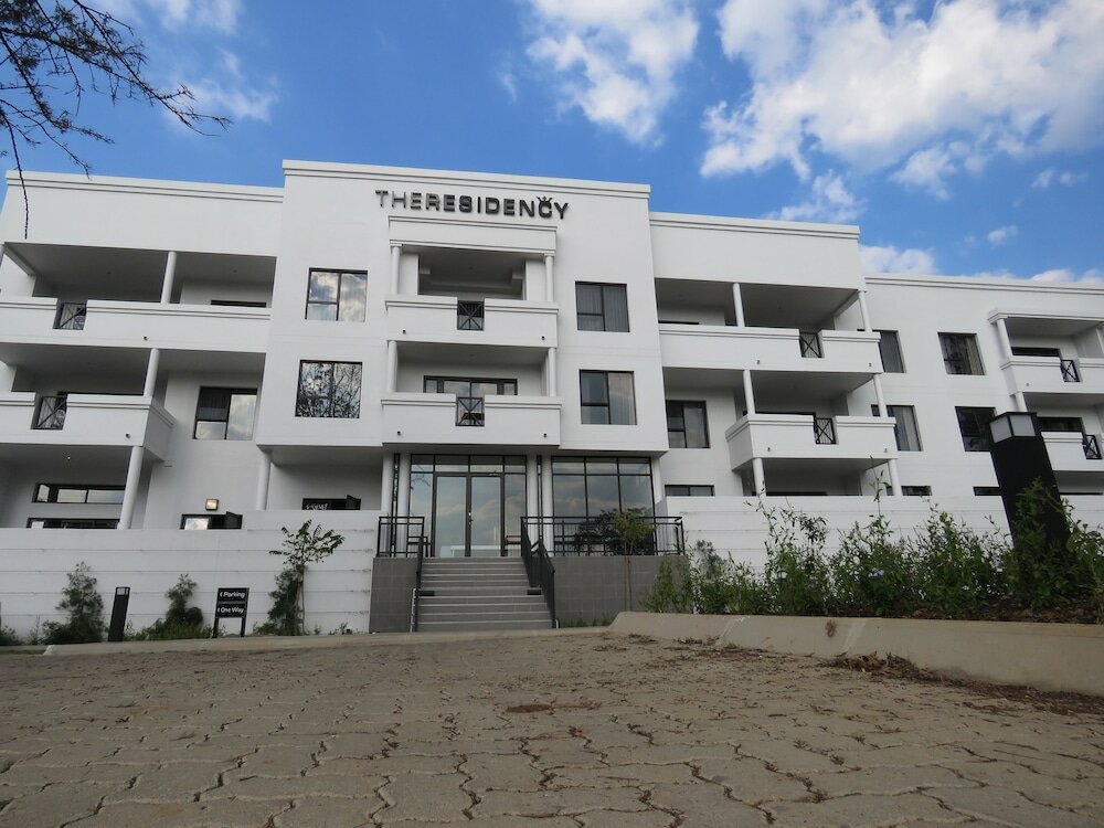 Фото The Residency Sandhurst