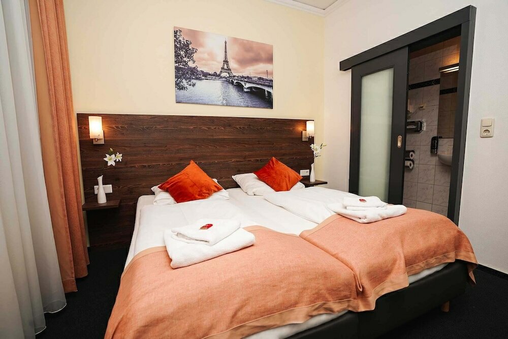 Фото Metro Hotel Frankfurt City by Trip Inn