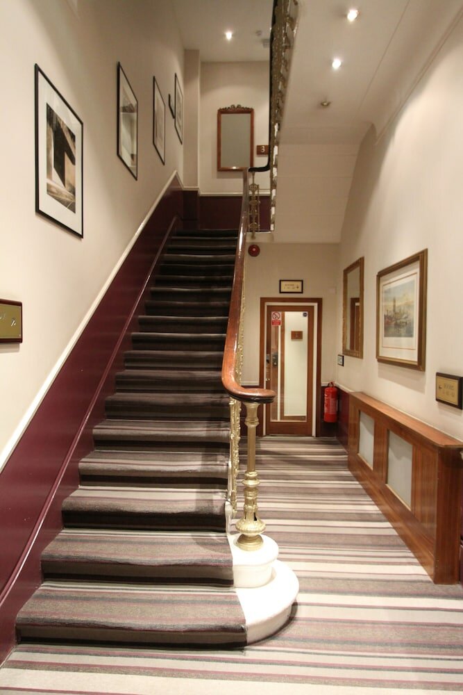 Фото Garden View Hotel