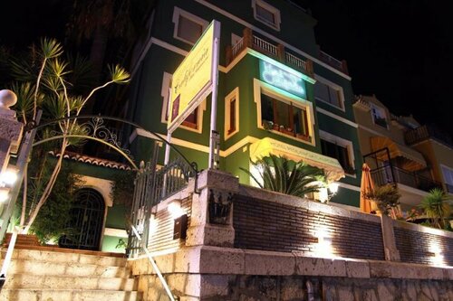 Внешний вид отеля Hotel California в Малаге (город), фото 1