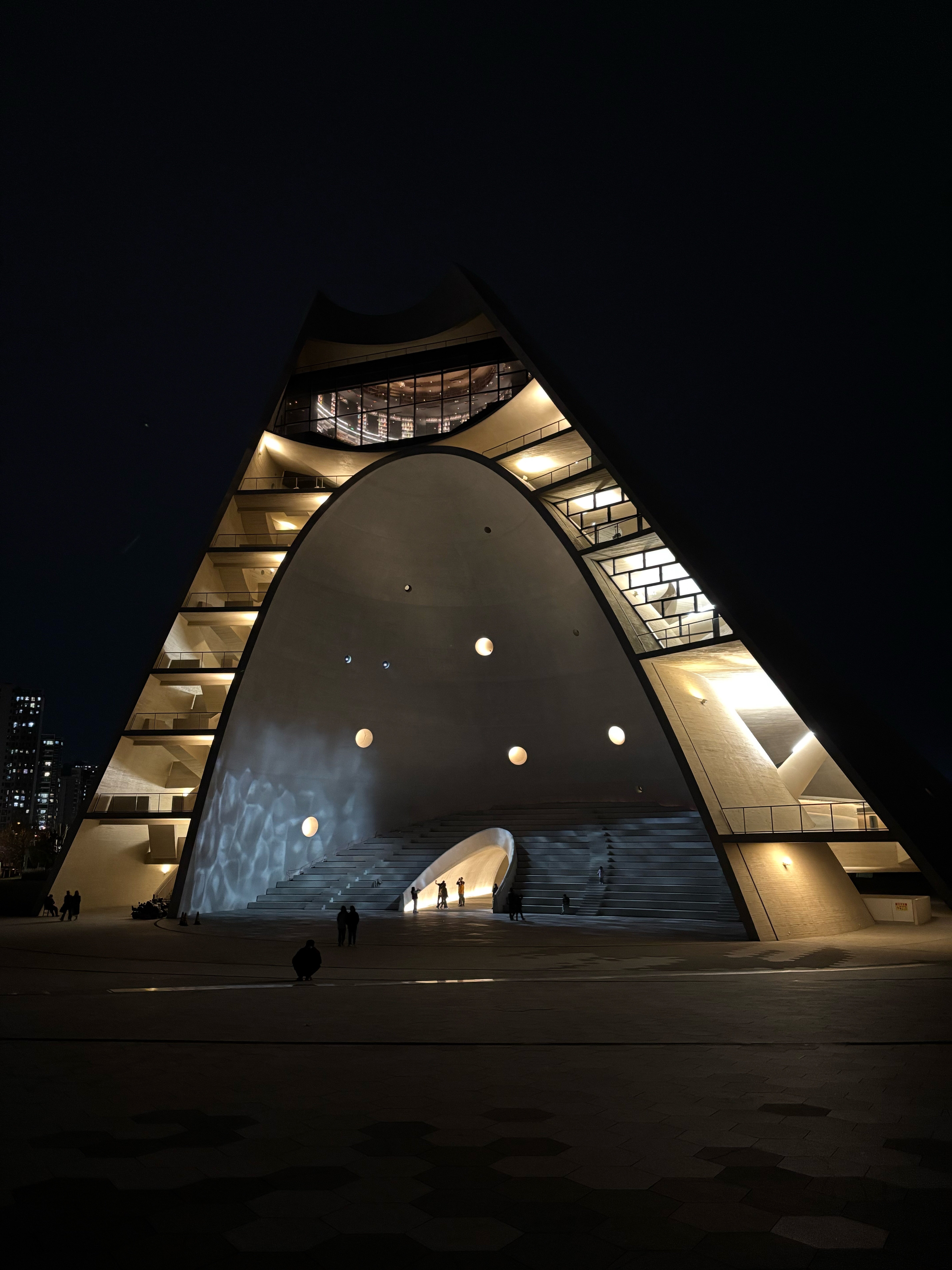 Фото Hilton Yantai Golden Coast